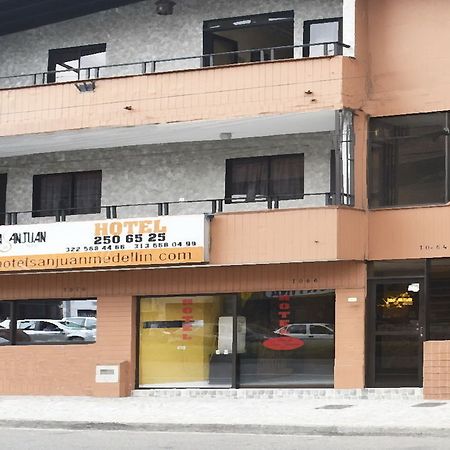 Ayenda Villas De San Juan Medellin Ngoại thất bức ảnh