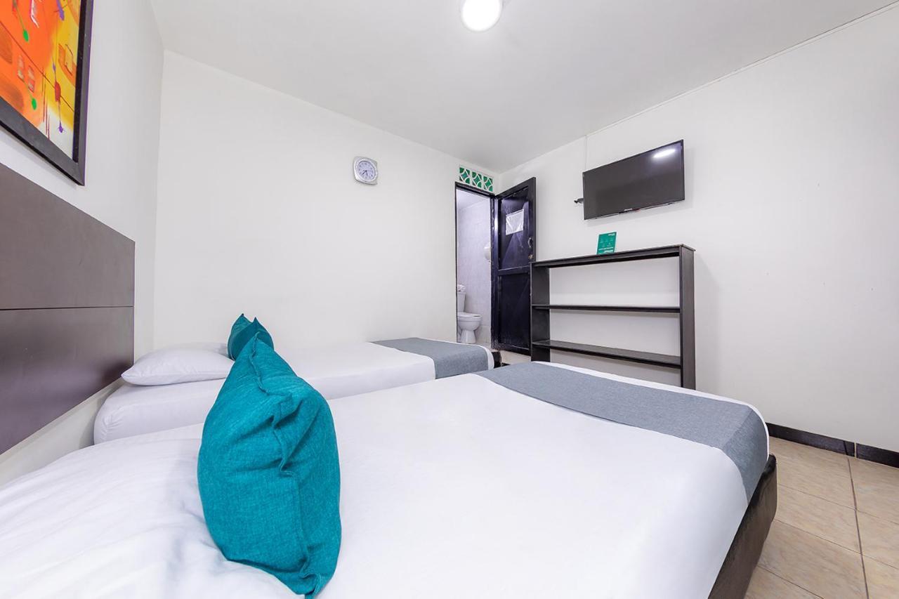 Ayenda Villas De San Juan Medellin Ngoại thất bức ảnh