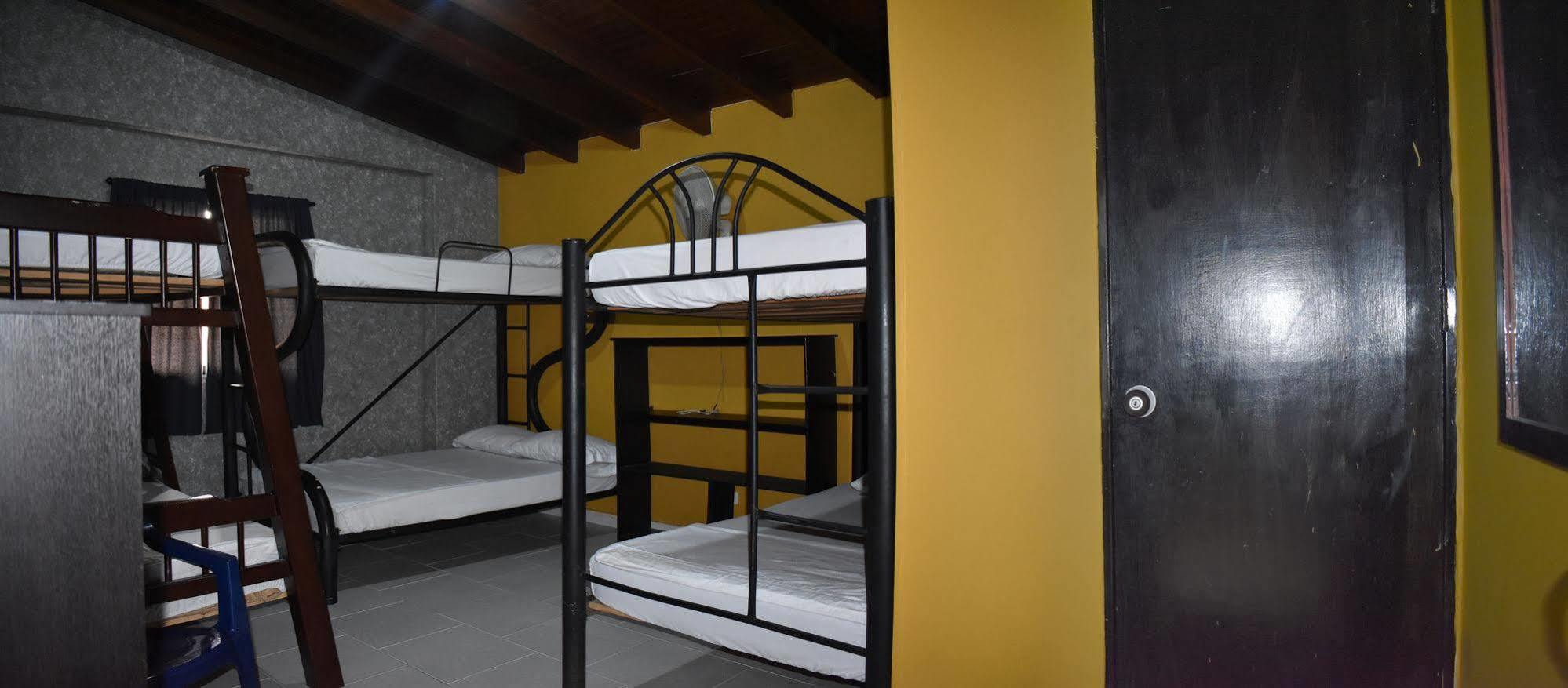 Ayenda Villas De San Juan Medellin Ngoại thất bức ảnh
