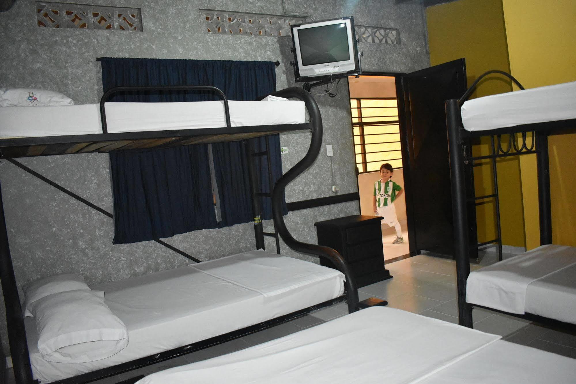 Ayenda Villas De San Juan Medellin Ngoại thất bức ảnh